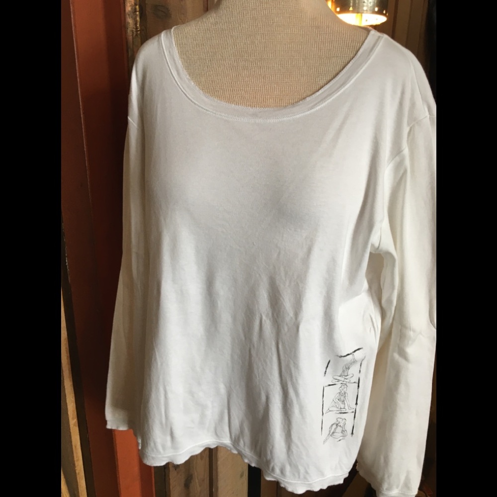 Cute oversized Yoga top from Soma!